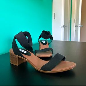 NEVER WORN - Black / Brown Steve Madden Heels Size 10